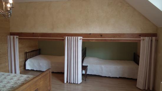 Les lits dits alcoves
